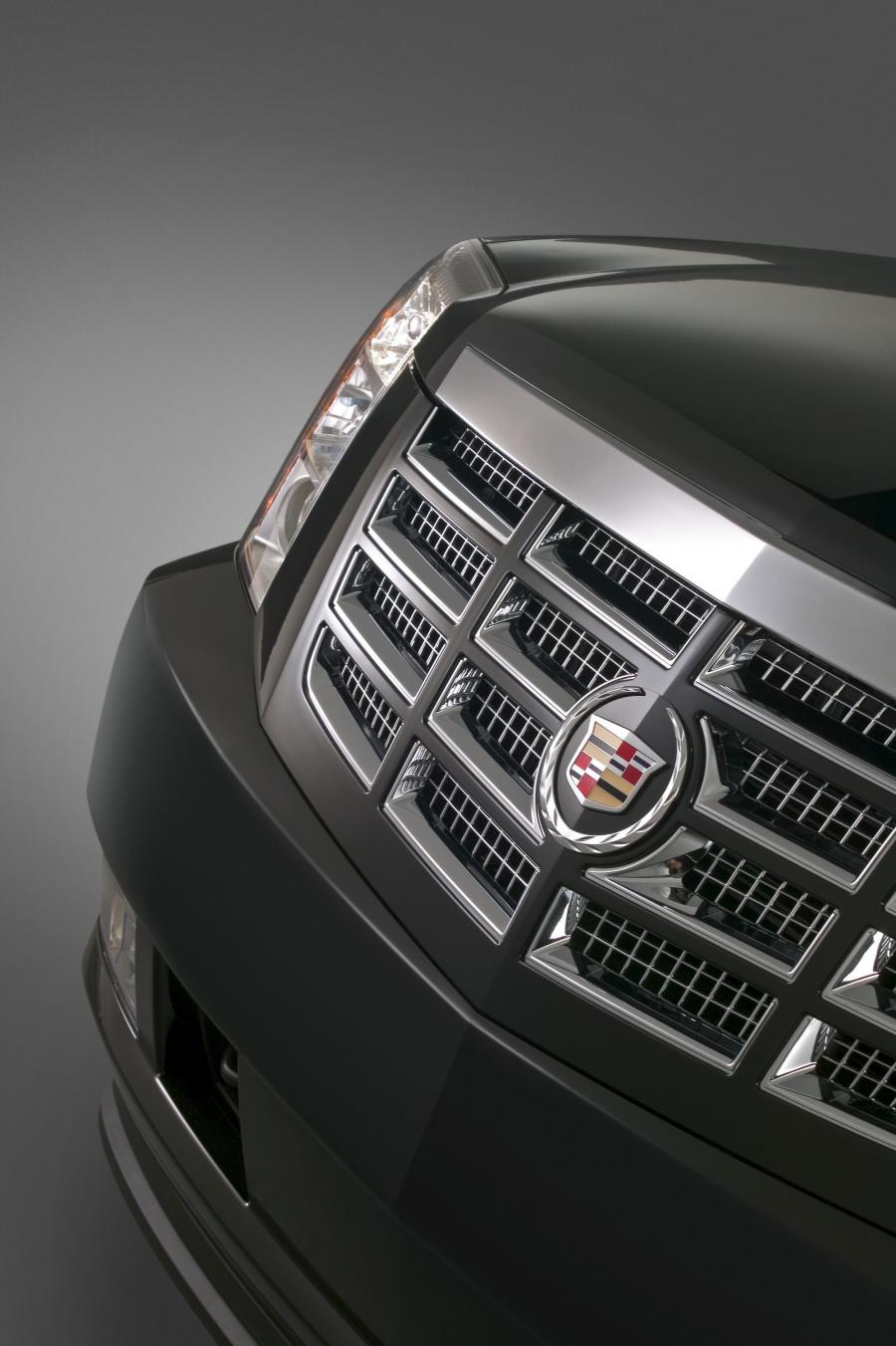  Cadillac Escalade 2007 года  (фото 41 из 106)